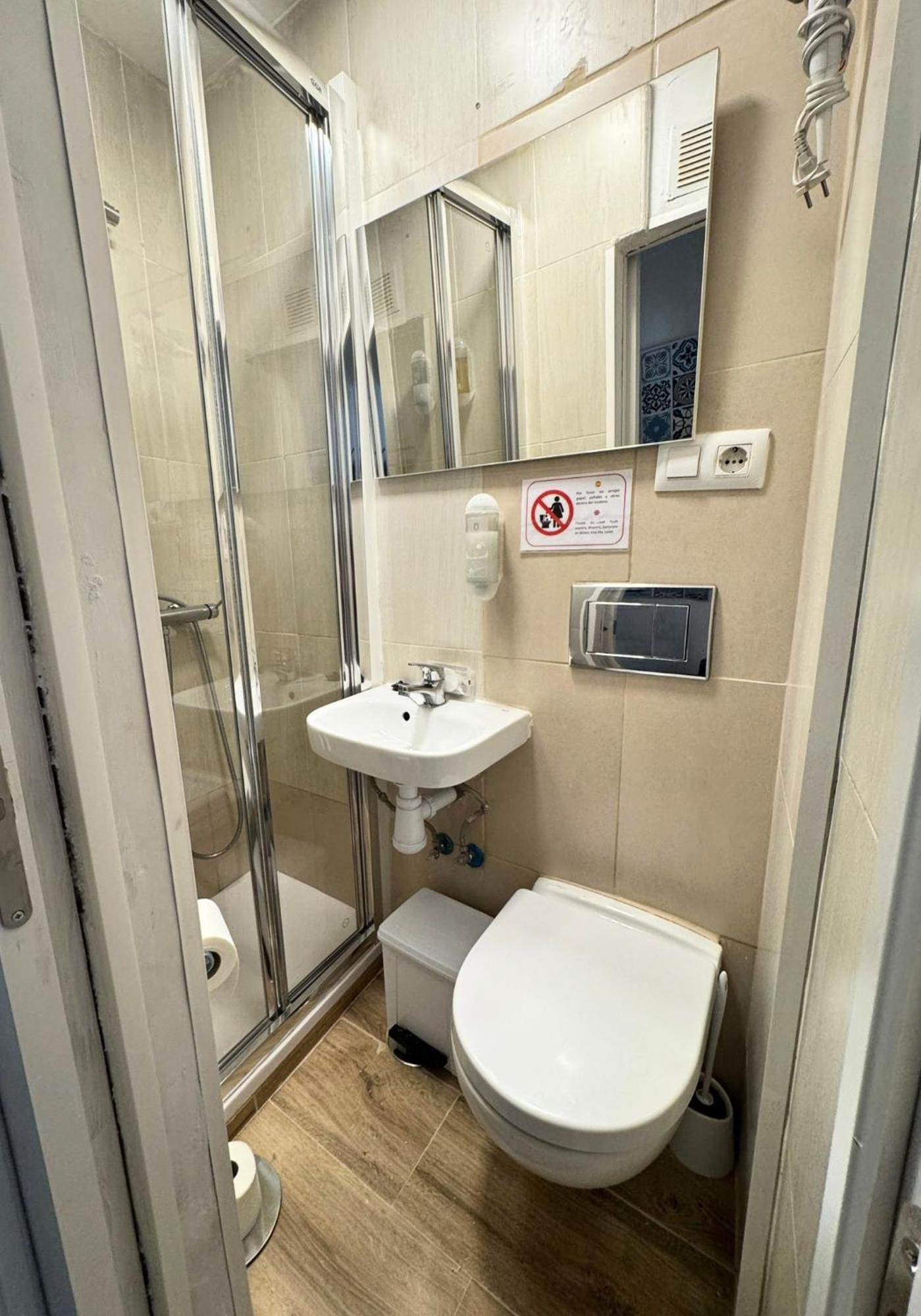 Apartamento Exterior Con Balcon En El Corazon De Chueca, Gran Via มาดริด ภายนอก รูปภาพ